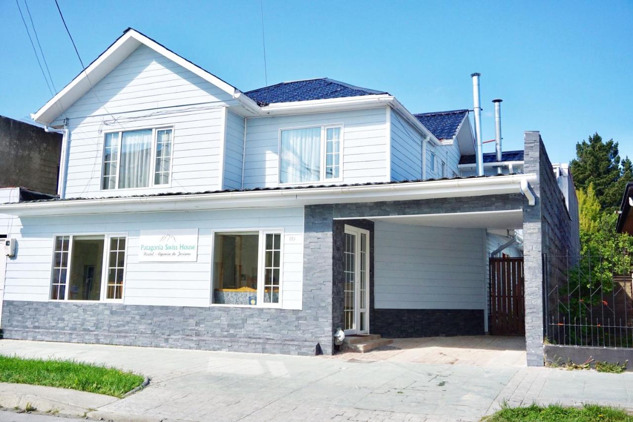 Hotel Patagonia Swiss House Puerto Natales Exterior foto